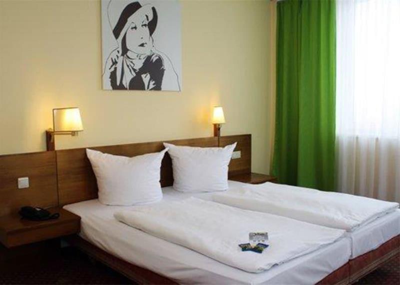 Quick Hotel Dresden West Kesselsdorf Esterno foto